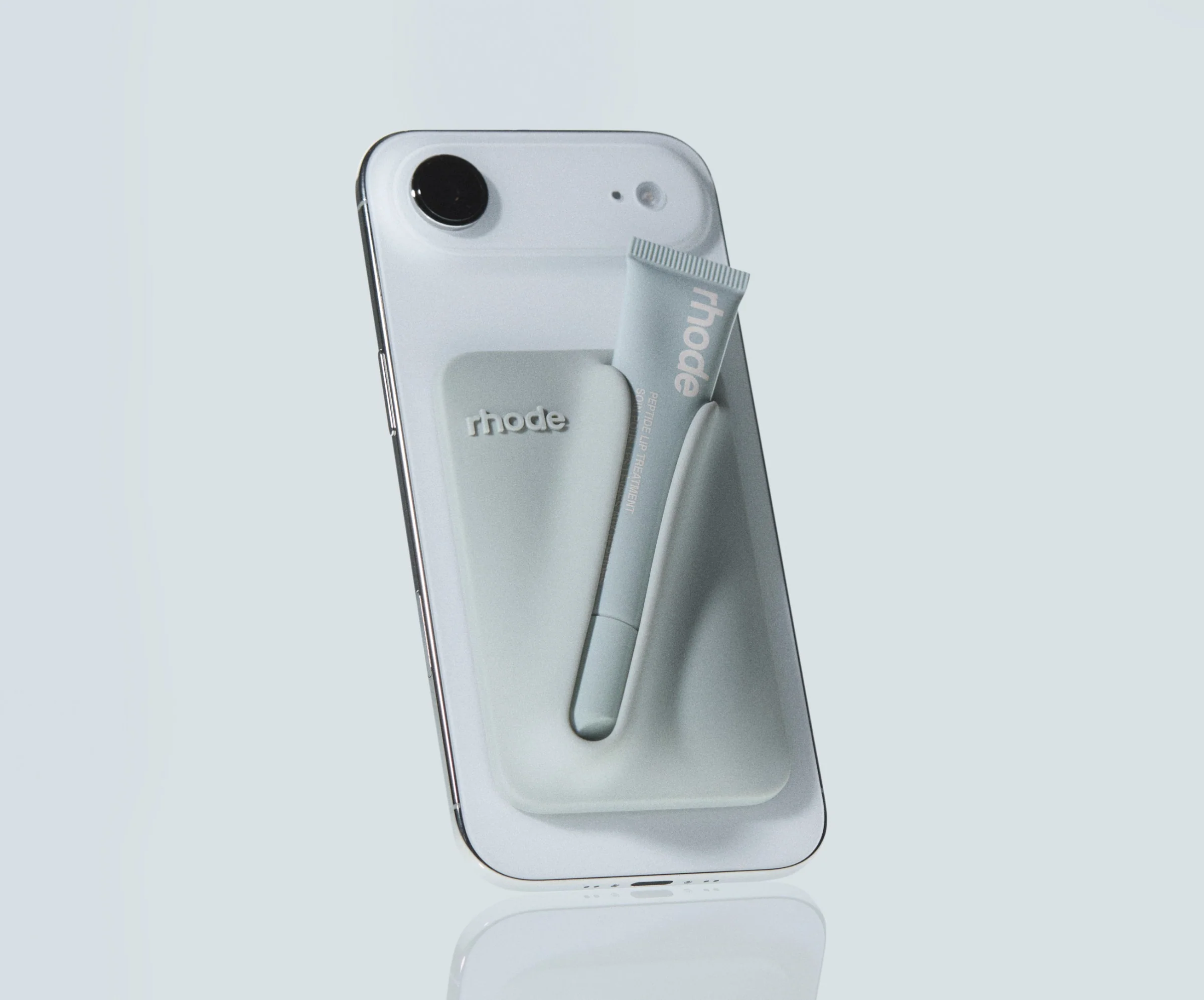 snap-on-hero3-desktop_2480x Snap-on lip case